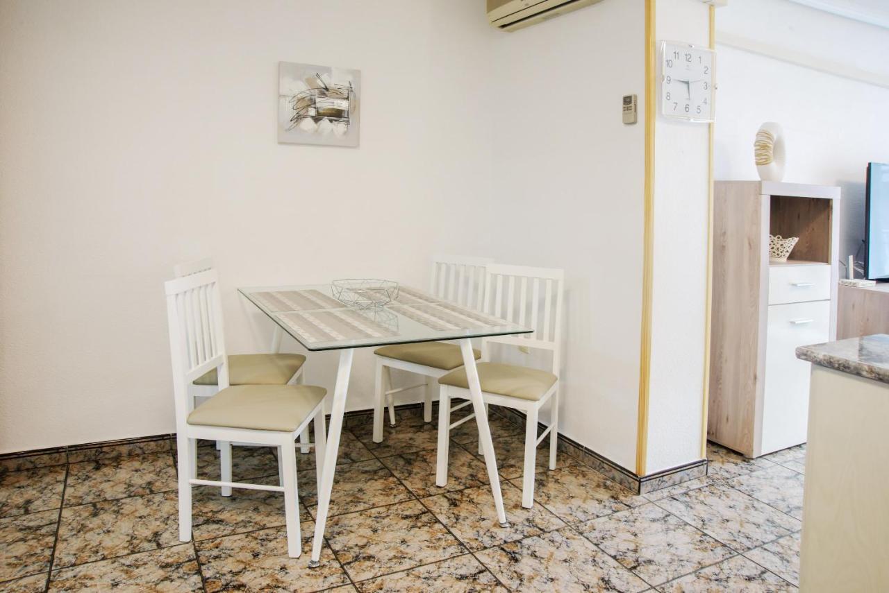 Holiday La Loma Apartment Torrevieja Exterior foto